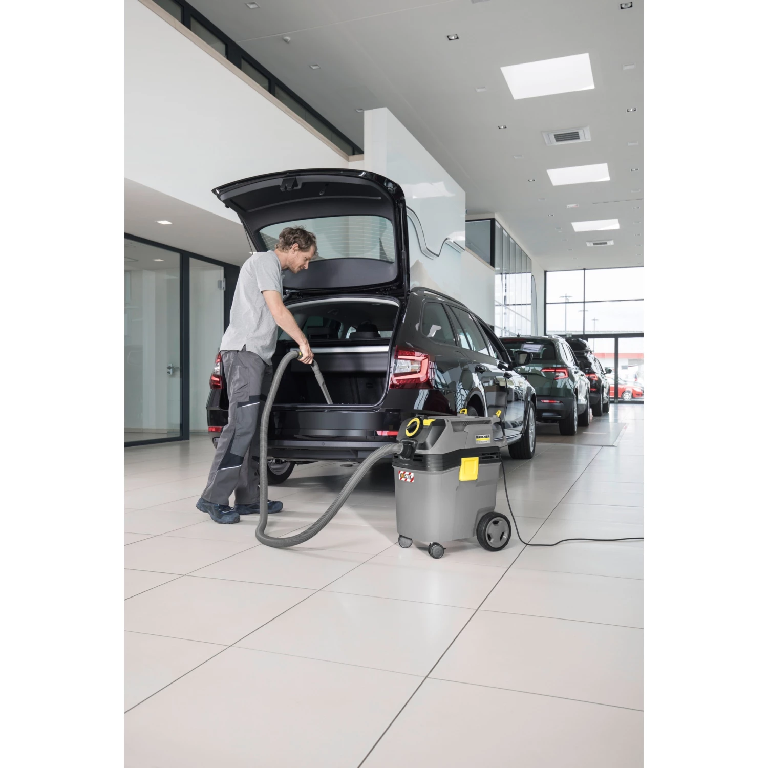Kärcher Nass-/Trockensauger NT 40/1 Ap L (grau) – Bild 6